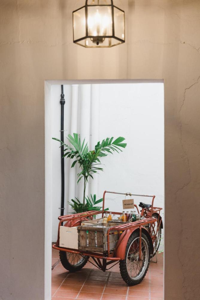 The Marian Boutique Lodging House Kuching Exterior foto